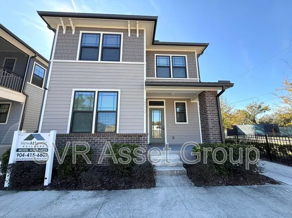 2970 College St, Jacksonville, FL 32205