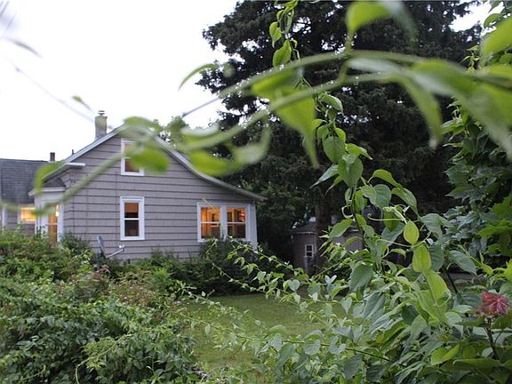 5th image of 5 Gareau St