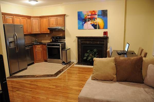 1st image of 92 Waverly Ave APT 3