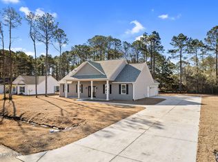 195 Boundary Loop Rd NW, Calabash, NC 28467