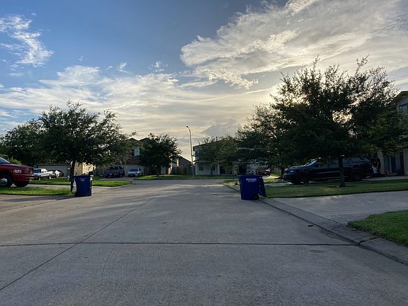 5th image of 4306 Sprangletop Ave
