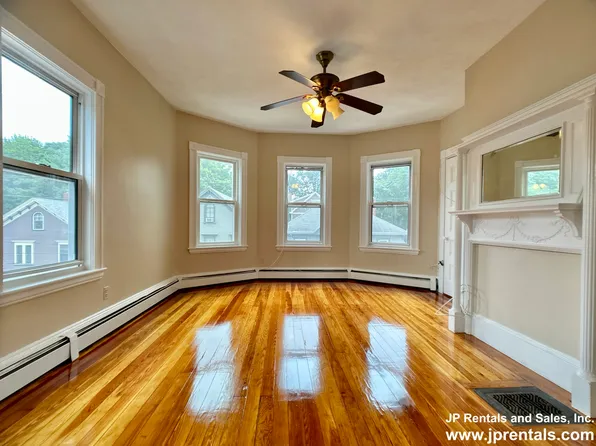 22 Spring Park Ave #3, Jamaica Plain, MA 02130