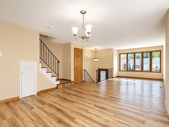 5th image of 43 Cherrywood Ct Floor 1