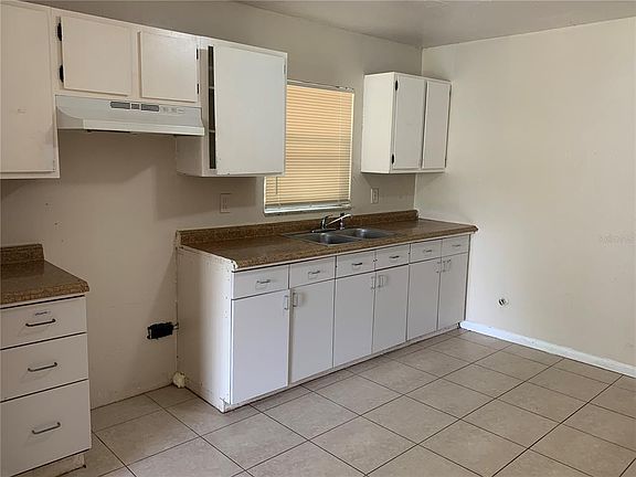 3rd image of 13227 NW 151st Ln