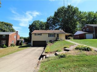 6715 Highland Ave, Finleyville, PA 15332