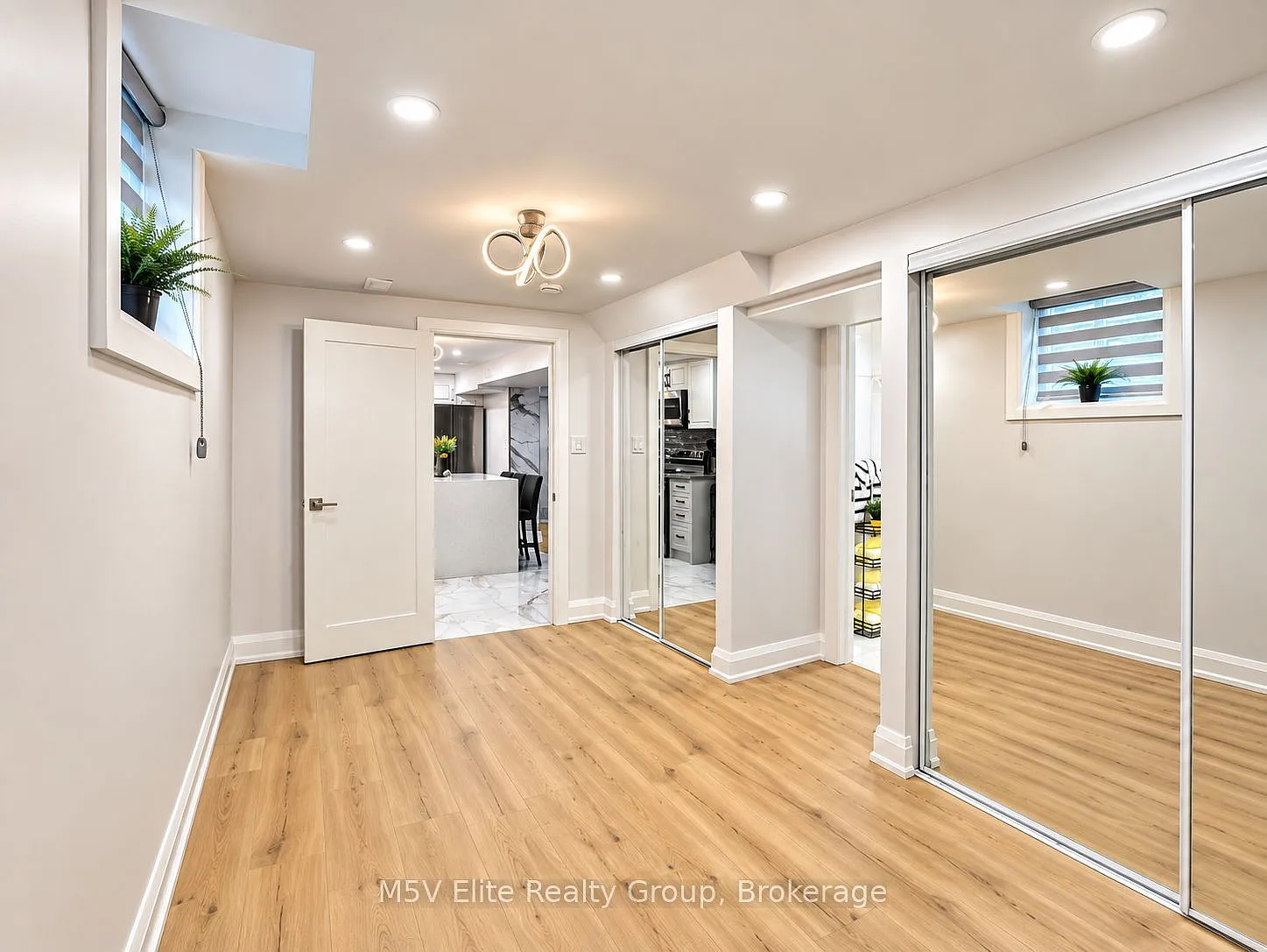 1 bed, $999 — Photo 2