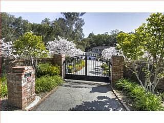 1st image of 15020 Fruitvale Ave