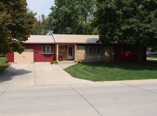 615 5th Ave NE, Clarion, IA 50525