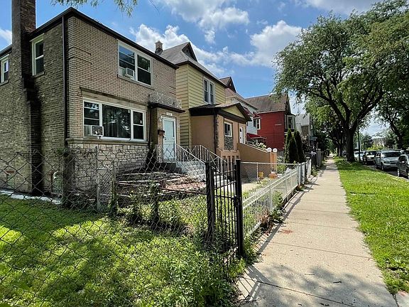 2nd image of 7221 S Sangamon St