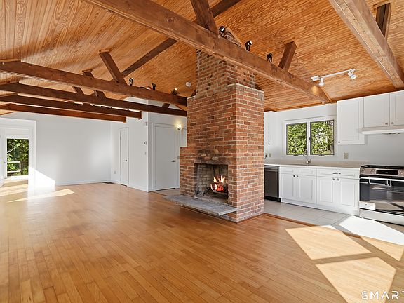 4th image of 12 Jacob St