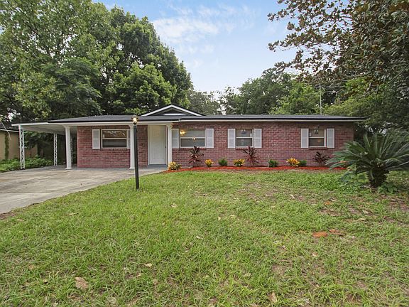 2nd image of 382 Woodside Dr