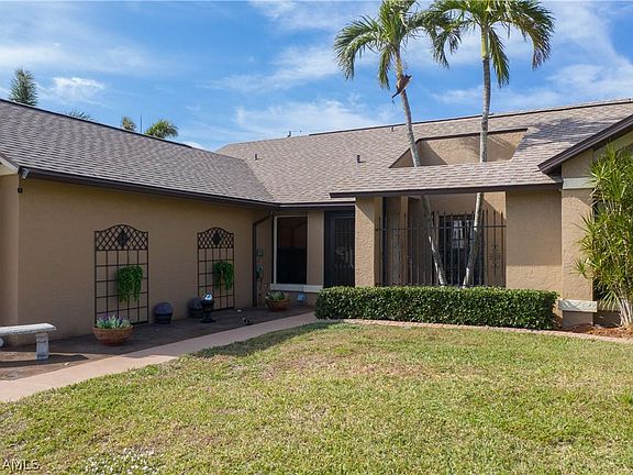 3rd image of 3628 SW 1st Ave