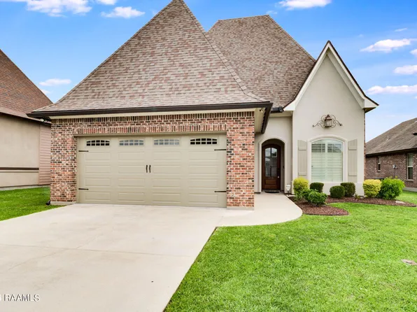 112 Cane Creek Dr, Broussard, LA 70518