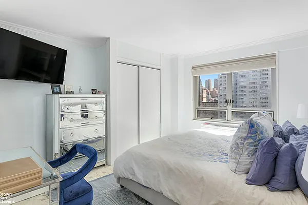 Rented by Brown Harris Stevens | media 3