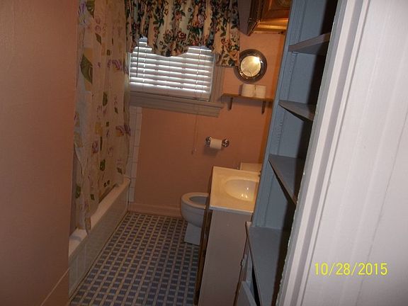 5th image of 3238 Penick St