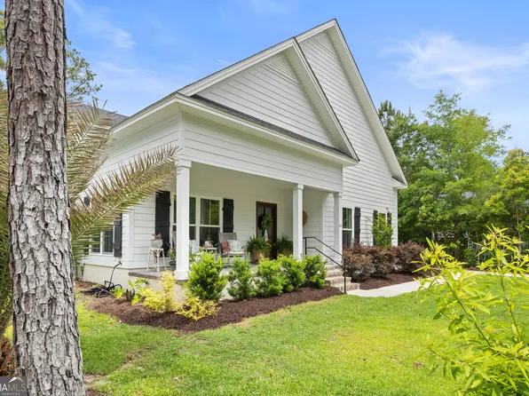 64 Bradford Pear Dr, Richmond Hill, GA 31324