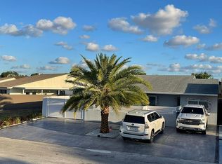 5520 NW 194 Circle Ter, Miami Gardens, FL 33055