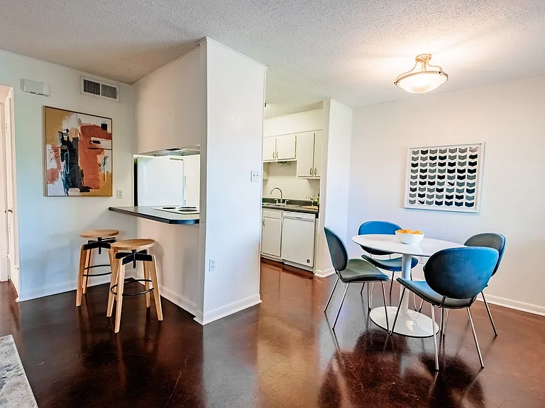 3914 Avenue D — Photo 23
