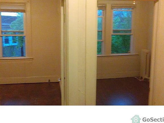 4th image of 4616 Reisterstown Rd