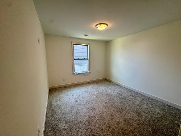 595 Mount Laurel Dr — Photo 12