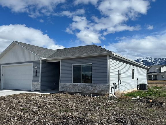 2nd image of 1872 N 515 W