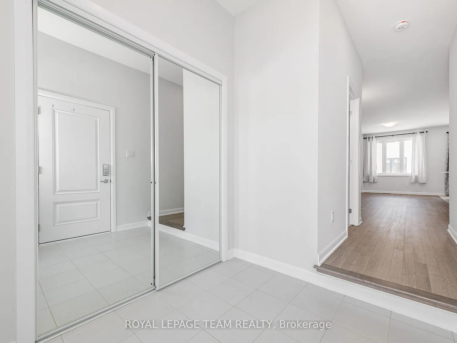 3 bed, $2,700 — Photo 4