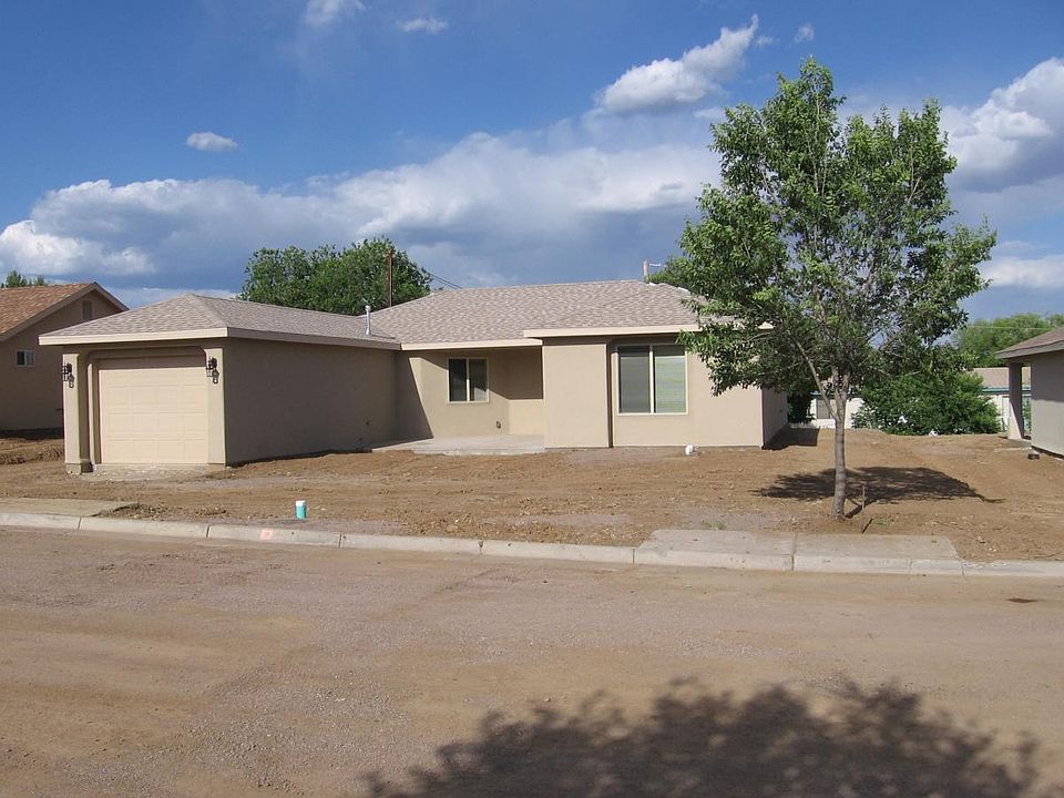 1st image of 508 Los Pinos St