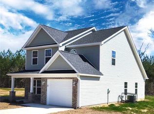 6871 Laurinburg Rd, Raeford, NC 28376