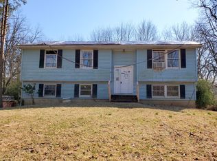 10 Clover Ave, Washington, NJ 07882