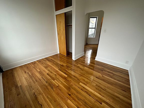 4th image of 79 Sullivan St APT 5D