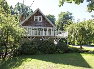 54 Walnut Dr, Windsor, CT 06095