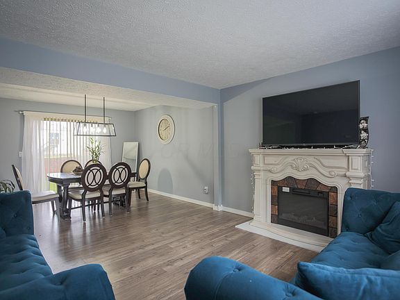 3rd image of 3314 Draycott Ct