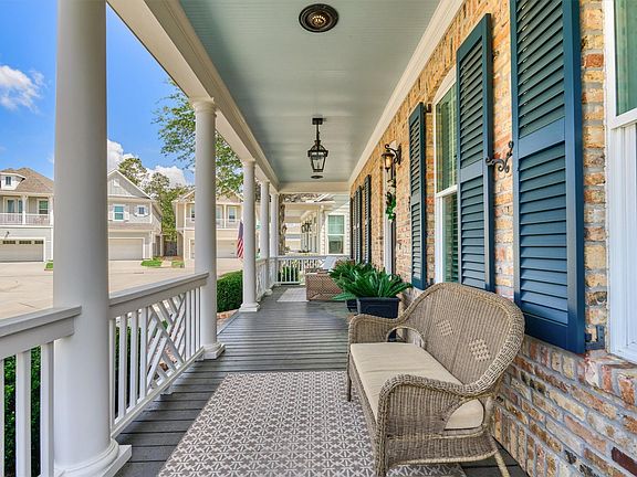 3rd image of 7 Bowers Pine Ct