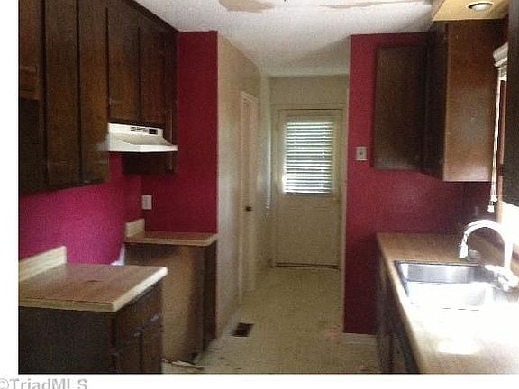 4th image of 2503 Harley Dr