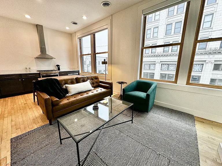 326 S Washington St #2B — Photo 1