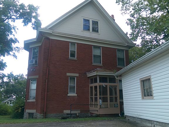 3rd image of 3309 McHenry Ave