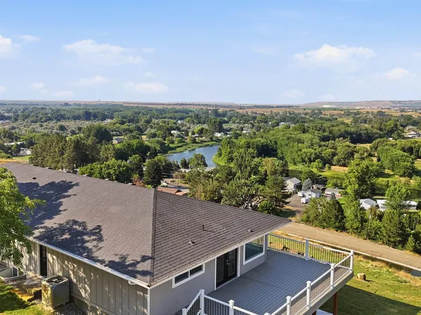 1830 Artemis Rdg, West Richland, WA 99353