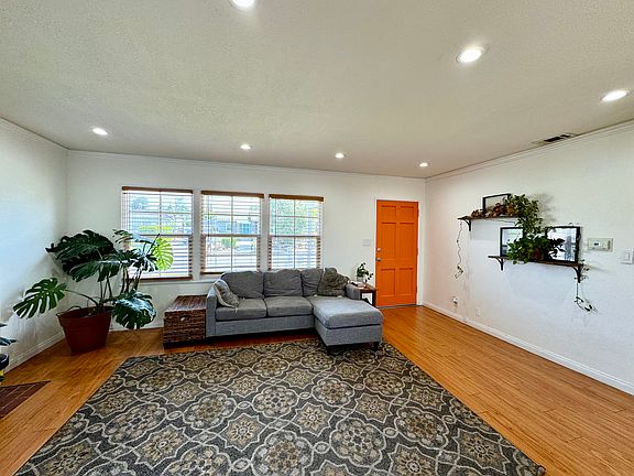 4th image of 13960 Lanning Dr