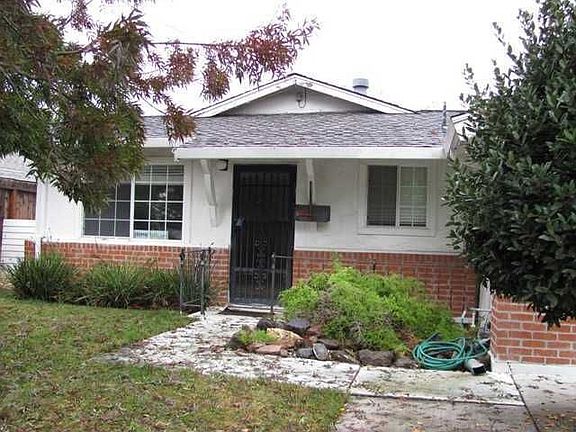 2nd image of 1444 Tallac St