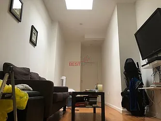 Rented by Best Apartments North Inc
