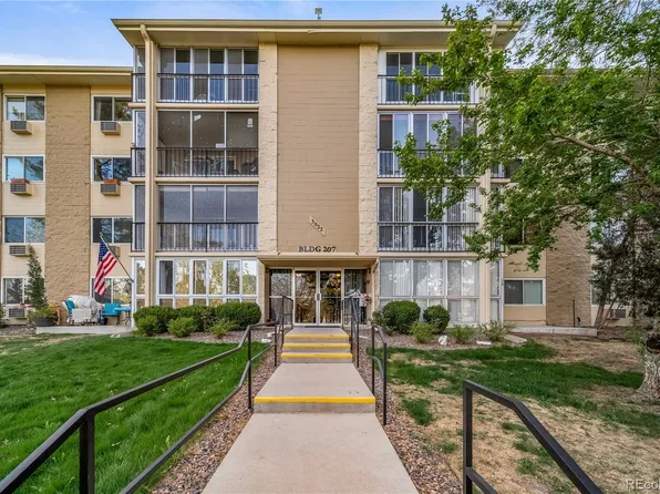 3022 S Wheeling Way Bldg 207 #112, Aurora, CO 80014
