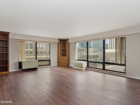 2nd image of 1169 S Plymouth Ct APT 501