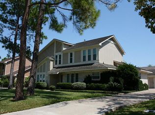 1818 Pinewood Ct, Sugar Land, TX 77498