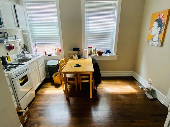 2nd image of 3640 N Pine Grove Ave #15