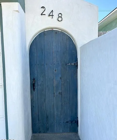 248 Cahuenga Dr — Photo 68