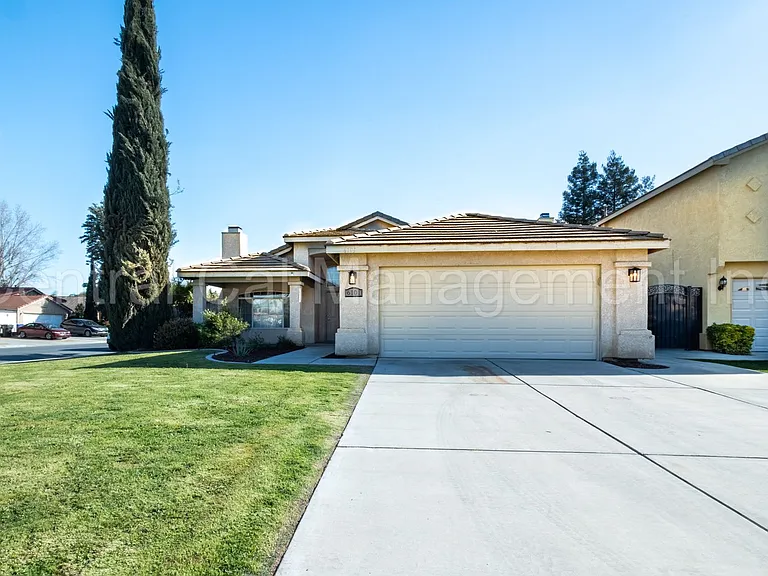 6101 Aruba Ct — Photo 3