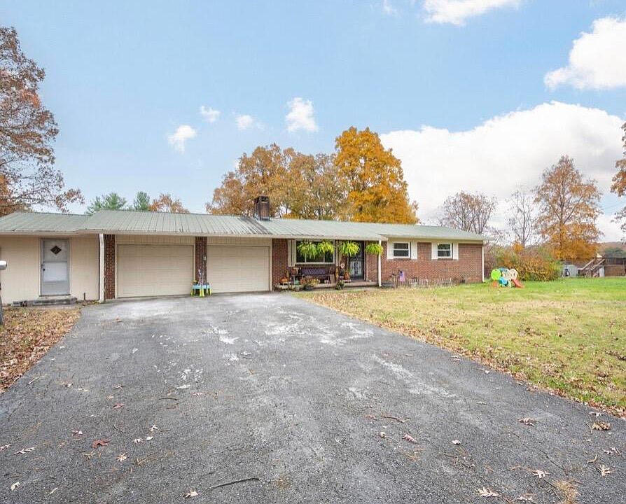 1st image of 844 Miller Rd