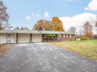 844 Miller Rd, Signal Mountain, TN 37377