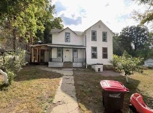 1411 W 3rd St, Red Wing, MN 55066