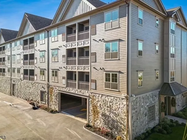 106 Montgomery St, Bloomfield, NJ 07003